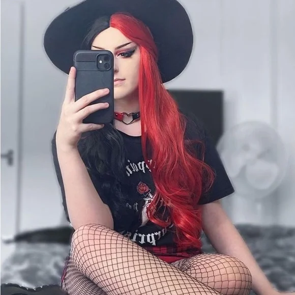Fashiondeityshair | Hair | Red Black Split Dye 24 Body Wavy  display picture 1